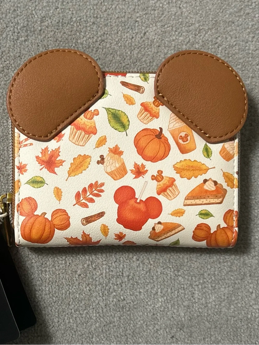 Loungefly Disney Mickey Mouse Pumpkin Fall Treats Mini Wallet *NEW* - Picture 3 of 9
